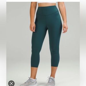 Lululemon pace base he 23